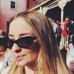 Meet your Posher, Abby